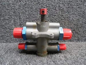 36100-5 (Alt: 610289-001) Mooney M20K Airight Fuel Selector Valve (Knob Cracked)